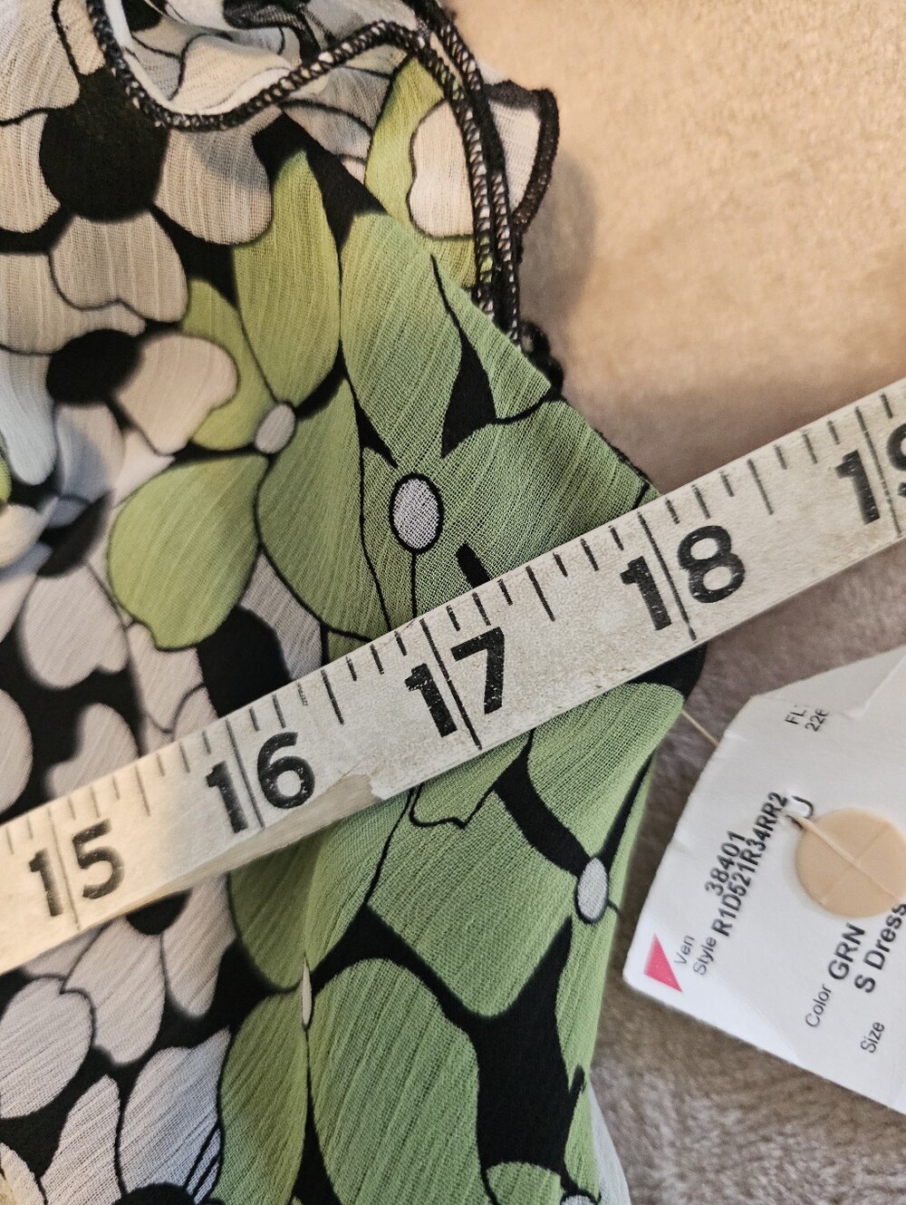 Nwt Rabbit Rabbit Rabbit Green Floral Midi Dress sz Medium - Picture 5 of 5
